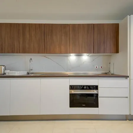 Apartment Mercury 903 - Seaview - 2x Pool Cards Access