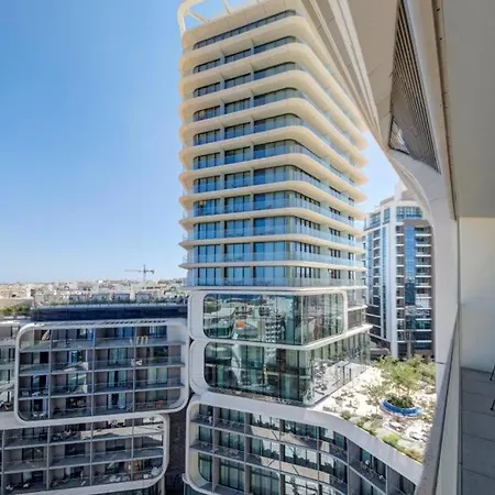 Mercury Tower 903 - Pools, Gym & Sea View *
