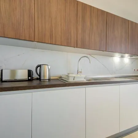 Mercury 903 - Seaview - 2x Pool Cards Access Apartment *