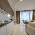Mercury Tower 903 - Pools, Gym & Sea View 아파트 Saint Julian's