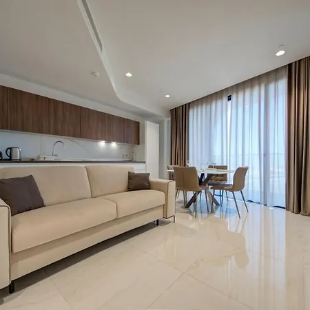 شقة Mercury Tower 903 - Pools, Gym & Sea View سانت جوليان